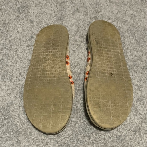 Women’s Sanuk slip on sandals size 6 - Picture 3 of 3